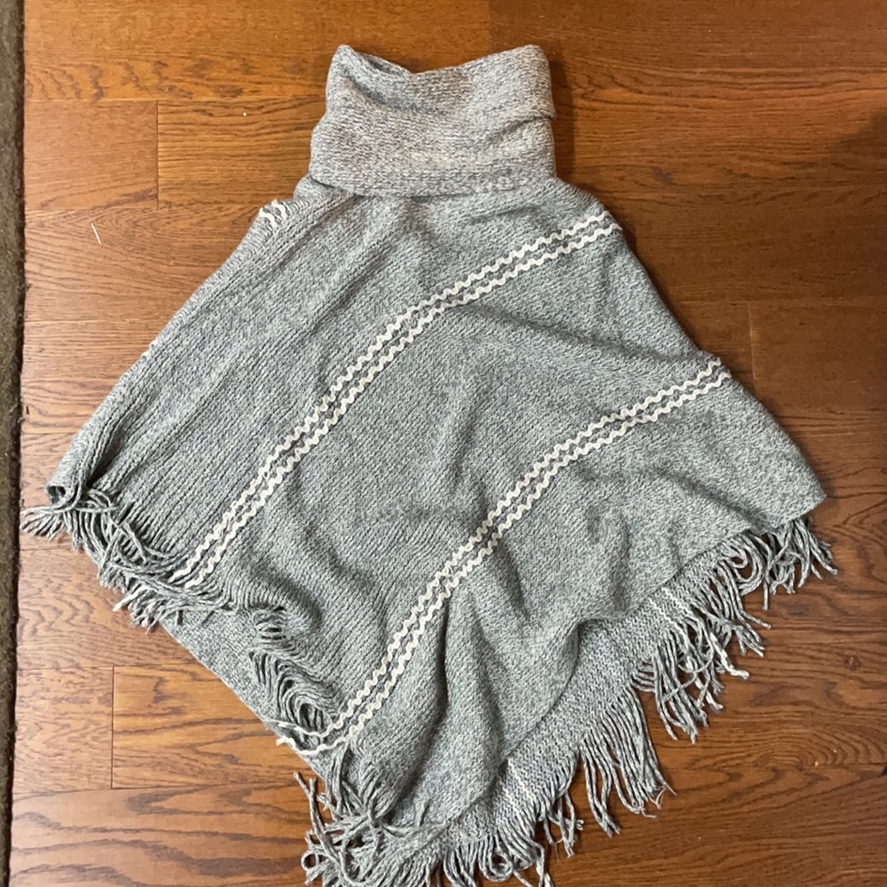 Gray Knit Poncho